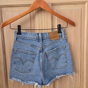 Levi's Women's Ribcage Short Blue Denim Jean Shorts High Rise 25